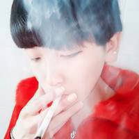 求这种类型的男头像,冷冷的少年,很帅的那种也求好看的斜刘海侧脸男头像谢谢大家了,我会