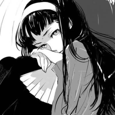 朋友圈32条伤感说说无人与我把酒分,无人告我夜已深