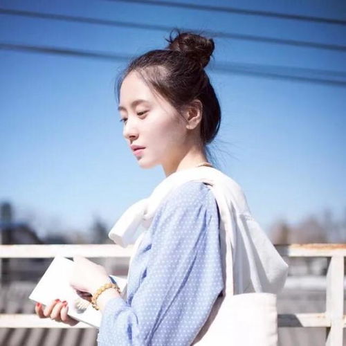 30岁女性的头像男人