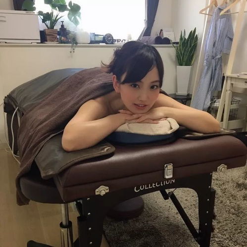 40岁女人微信头像山水画美魔女