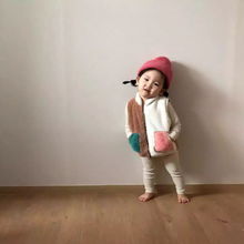 气哭00后3岁女娃晒每日穿搭狂吸58万粉比你衣服多还比你会搭配,真的太太太太可爱了