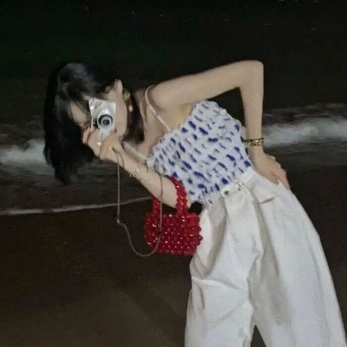 有没有不露脸或者是侧脸,又清新的女生头像