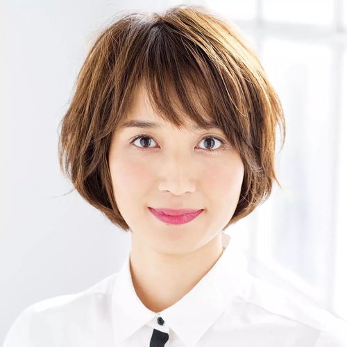 日系发型推荐适合30代和40代女性的17款气质短发
