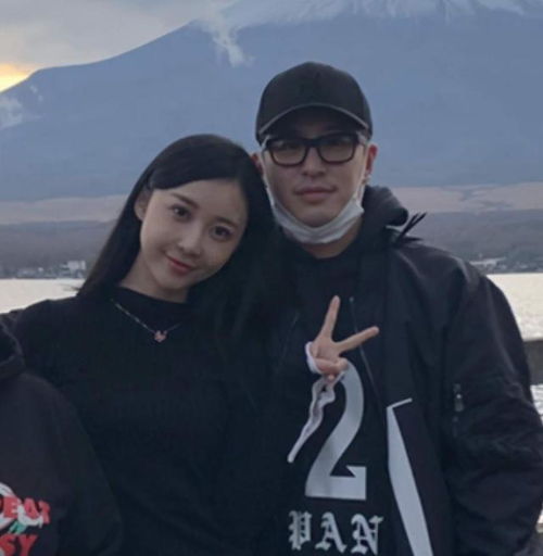 李泉晒照喜当爹,不要相信男人四十岁以前说要做丁克,特别是明星