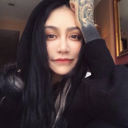我问一妹子单身吗吗她给我发了一张图片啥意思求大神解答一二