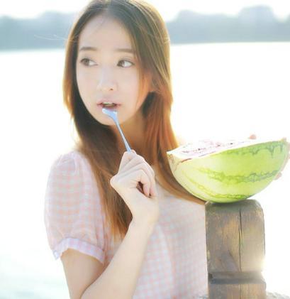 一个36岁大龄剩女有好感的男生身高只有165,我犹豫了